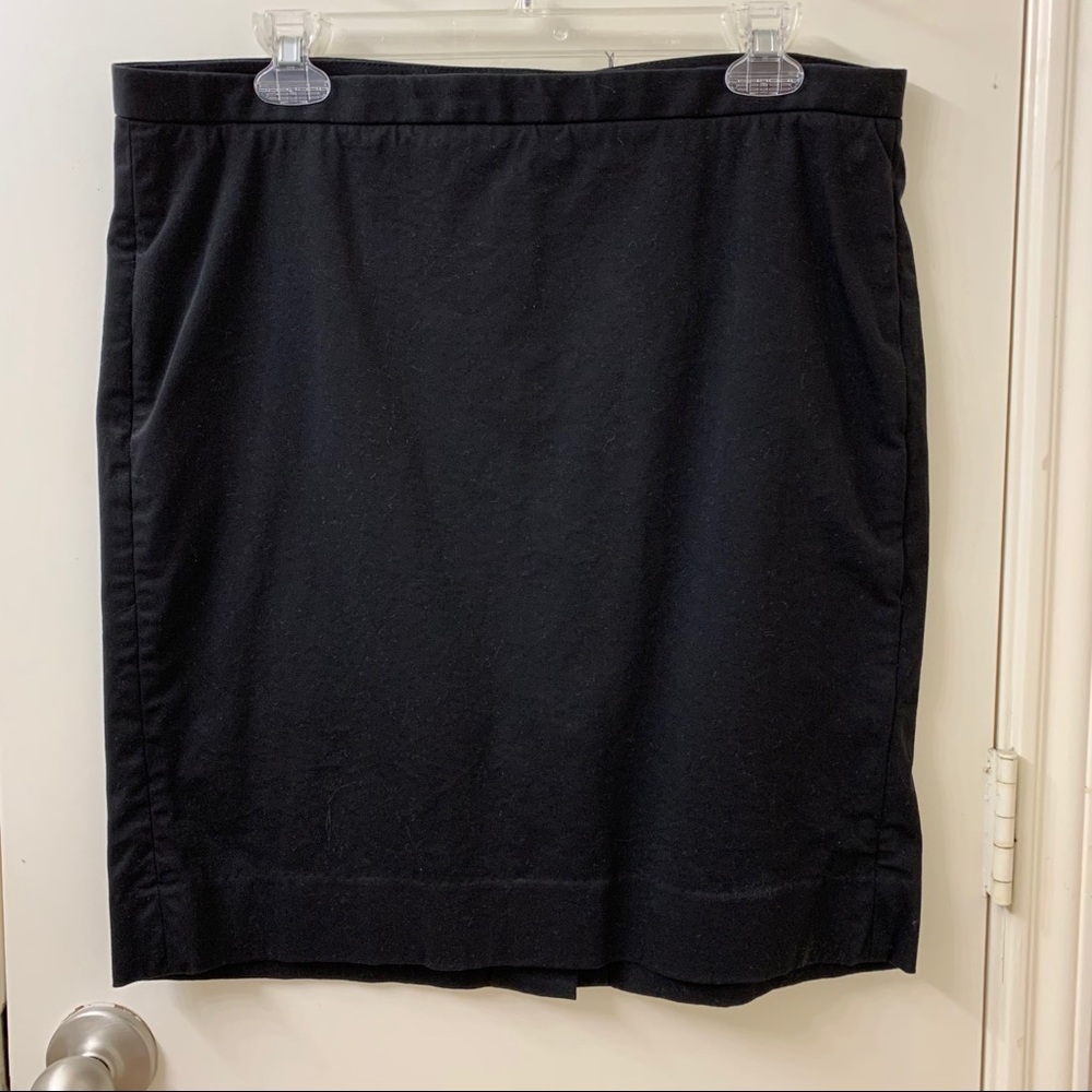 Gap pencil skirt